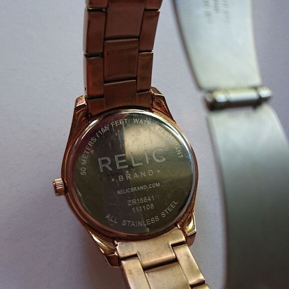 Fossil Relic rose gold tone watch main image 9